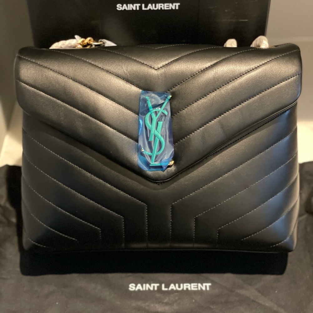 🖤YSL Medium Loulou Matelasse leather bag🖤